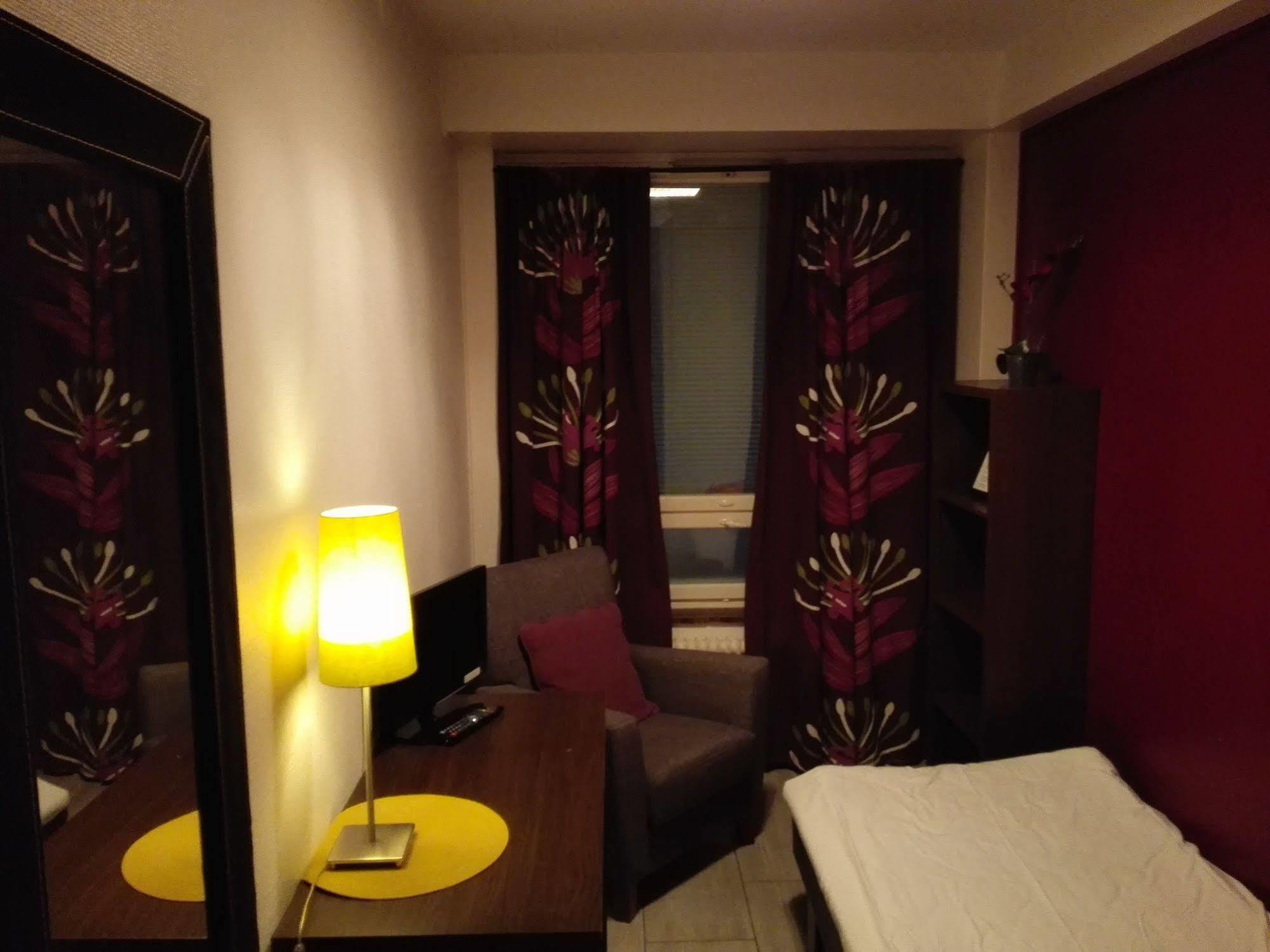Hotel Harriet Турку Экстерьер фото